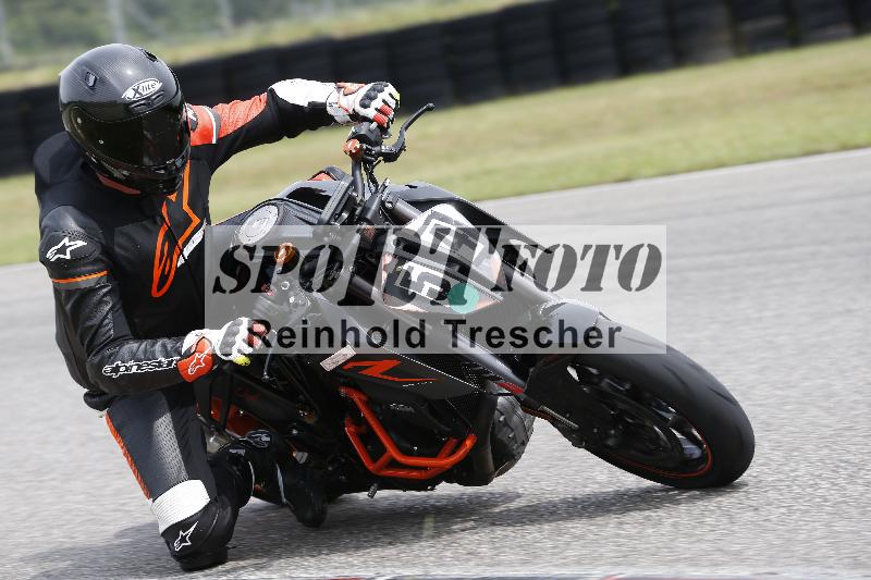 /25 10.06.2025 MaxRacing ADR/Gruppe gruen/54